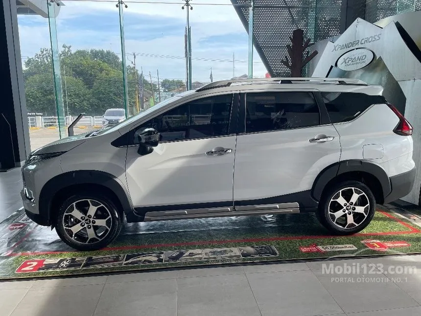 2022 Mitsubishi Xpander CROSS Wagon