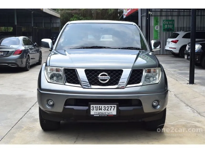 2008 Nissan Frontier Navara LE Double Cab Pickup