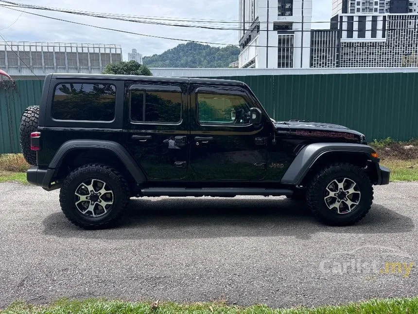 2023 Jeep Wrangler Unlimited Sahara SUV