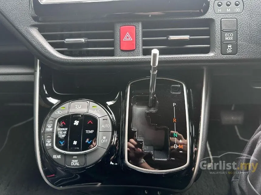 2021 Toyota Voxy ZS Kirameki Edition MPV