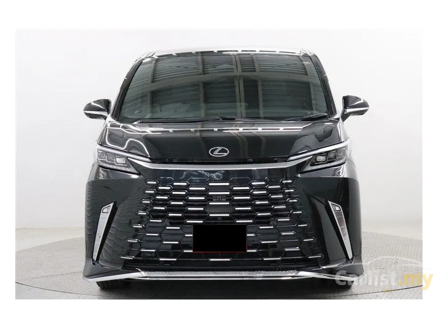 2024 Lexus LM 500h Version L 6 Seater MPV