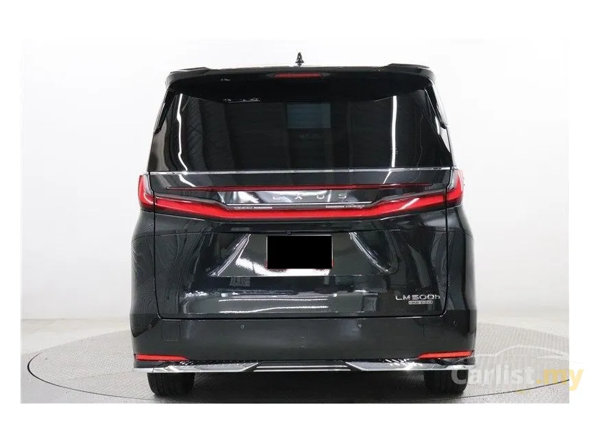 2024 Lexus LM 500h Version L 6 Seater MPV