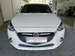 Jual Mobil Mazda 2 2016 R 1.5 di Jawa Barat Automatic Hatchback Putih Rp 176.000.000