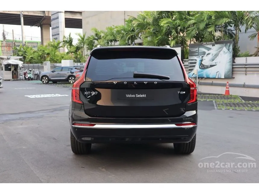 2025 Volvo XC90 Ultra T8 Plug-in Hybrid Bright SUV