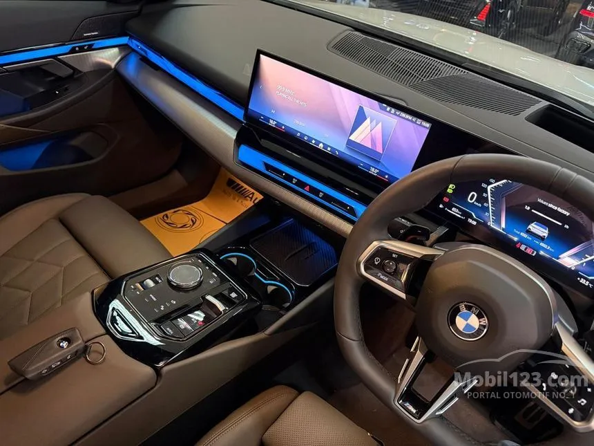 2024 BMW 520i M Sport Sedan