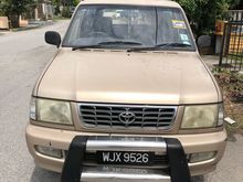 2002 Toyota Unser 1.8 GLi MPV
