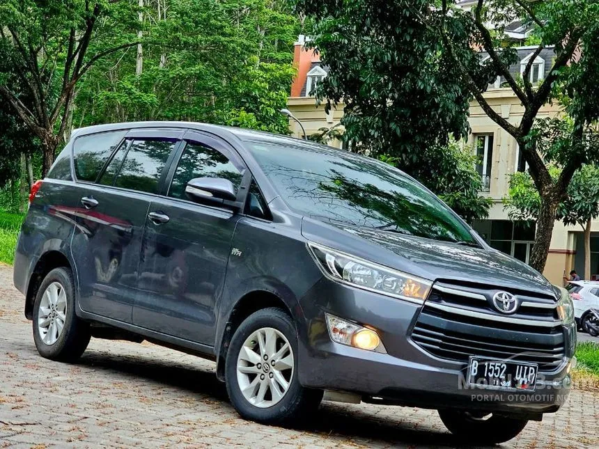 Jual Mobil Toyota Kijang Innova 2016 G 2.0 di Jawa Tengah Automatic MPV Abu