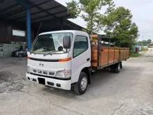 2010 20 KAKI HINO XZU CARGO AM FOR SELL