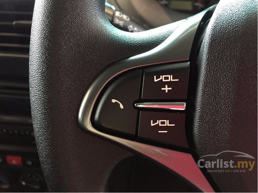 Proton Saga 2017 premium 1.3 in Kuala Lumpur Automatic 