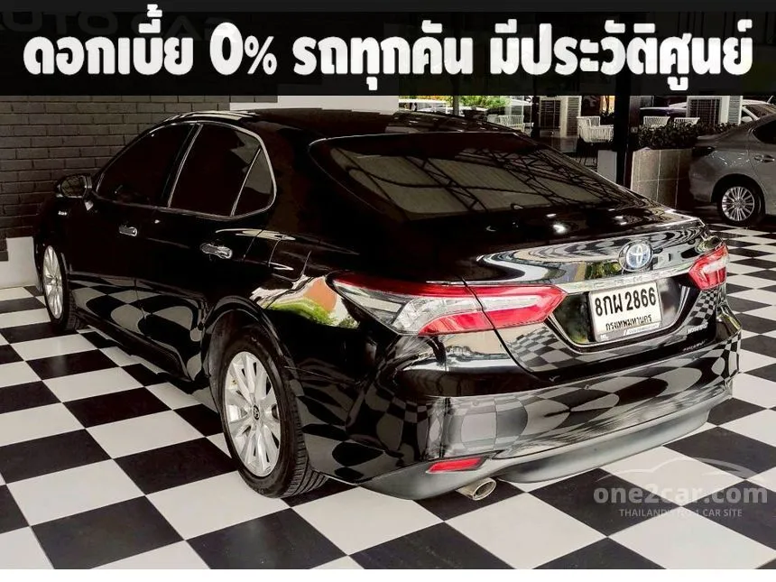 2019 Toyota CAMRY Hybrid Sedan