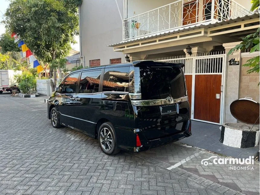 2018 Toyota Voxy Wagon