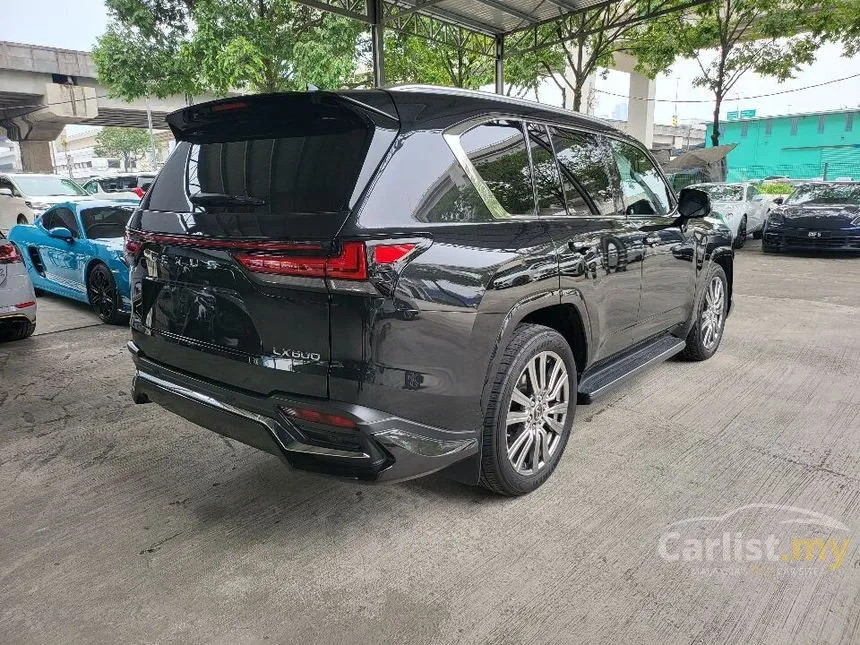 2022 Lexus LX600 SUV