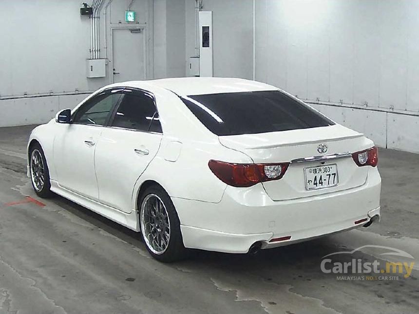 Toyota mark x 2011