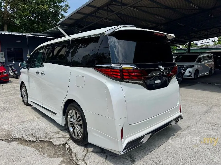 2024 Toyota Alphard Z 7-Seater MPV