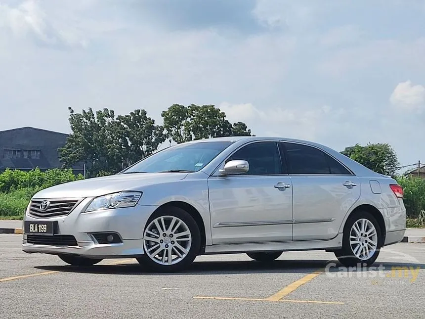 2010 Toyota Camry V Sedan
