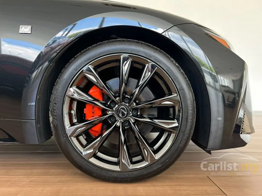 2022 Lexus IS 300 F Sport Sedan