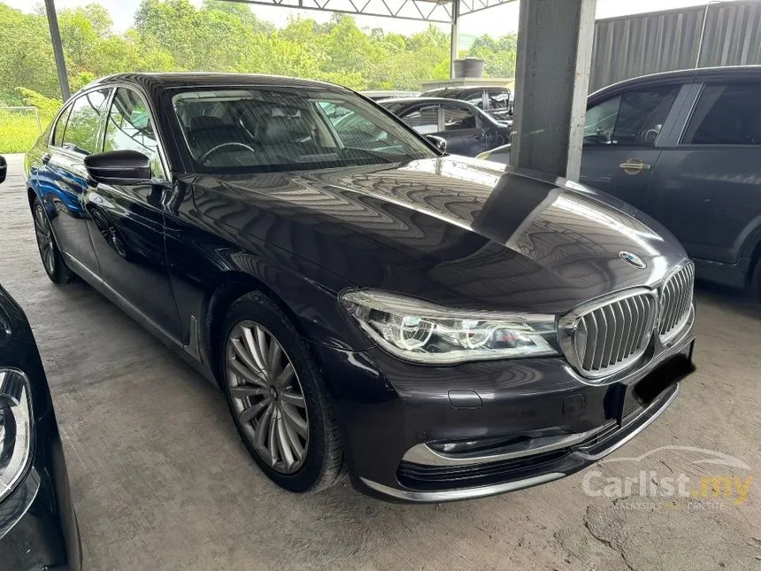 2016 BMW 730Li Sedan