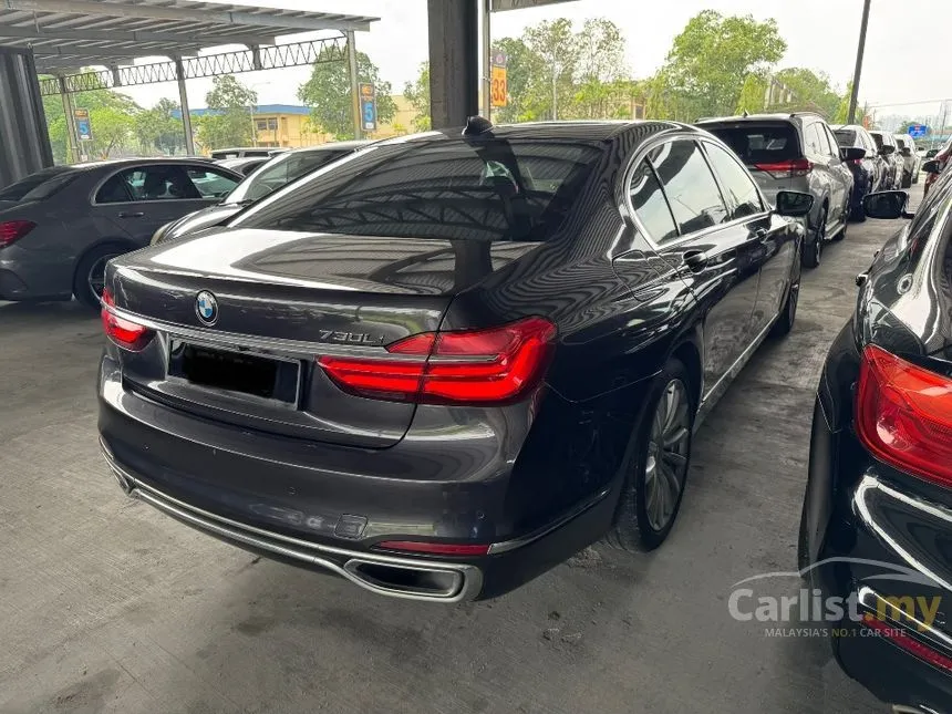 2016 BMW 730Li Sedan