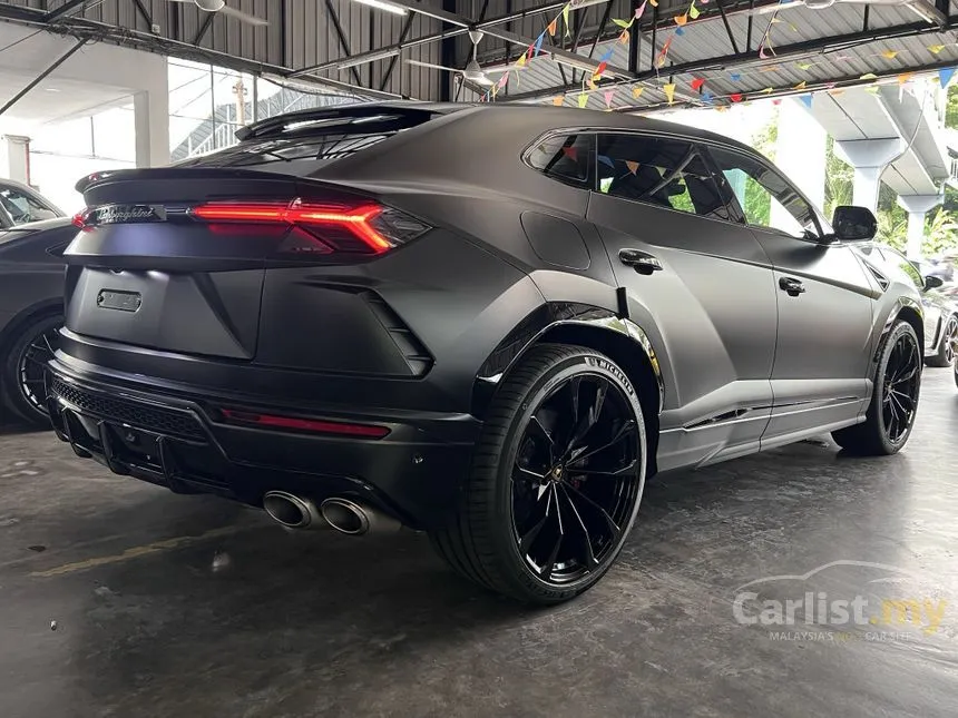 2022 Lamborghini Urus SUV