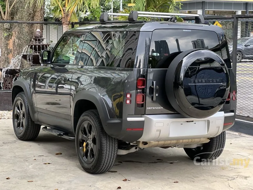 2022 Land Rover Defender 90 P300 SUV