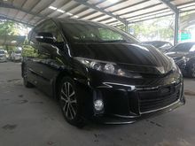 2013 Toyota Estima 2.4 Aeras MPV