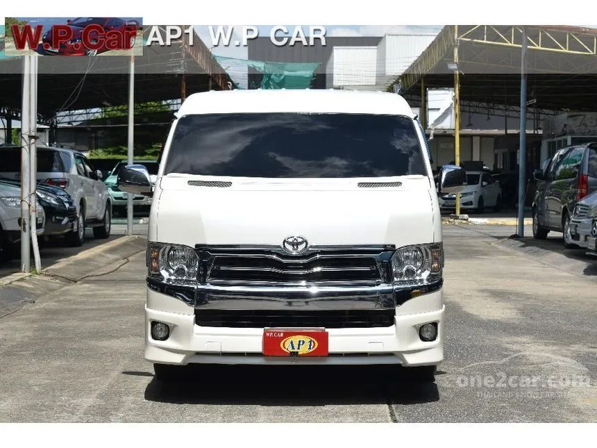 2018 Toyota VENTURY V Van