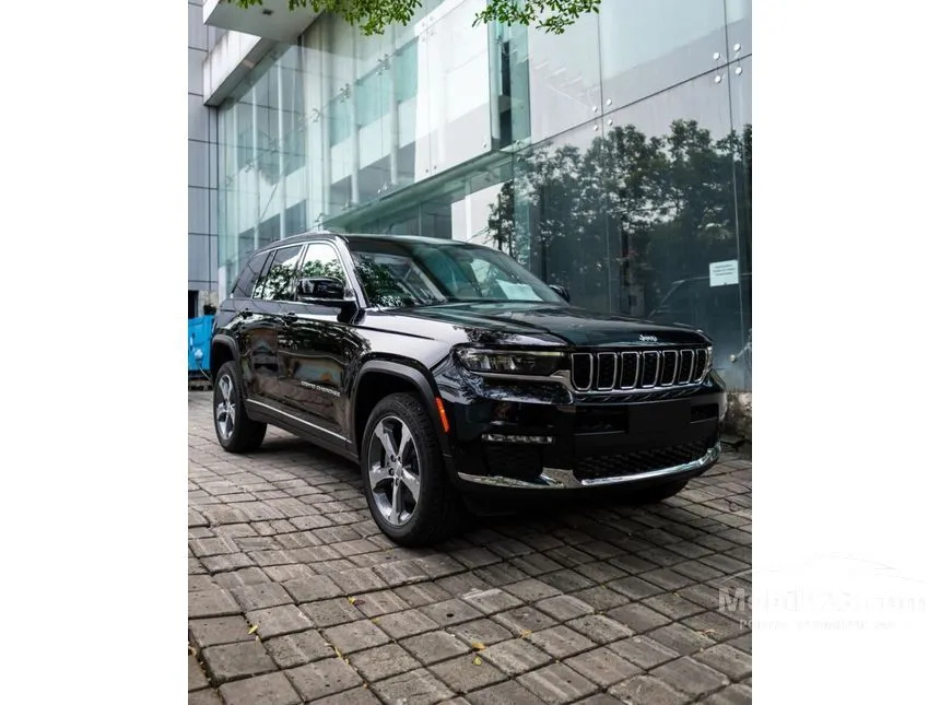 Jual Mobil Jeep Cherokee 2023 Limited 2.0 di DKI Jakarta Automatic SUV Hitam Rp 1.775.000.000