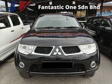 2012 Mitsubishi Pajero 3.8 Exceed SUV