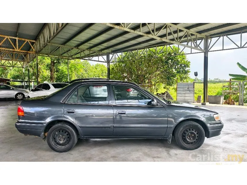 1996 Toyota Corolla AE111 SEG (Metallic) Sedan