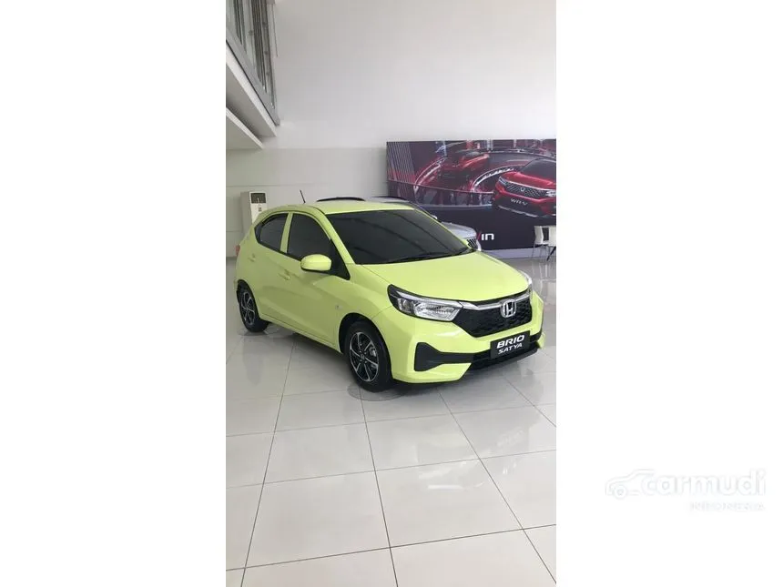 Jual Mobil Honda Brio 2024 E Satya 1.2 di Jawa Barat Automatic Hatchback Kuning Rp 158.640.000