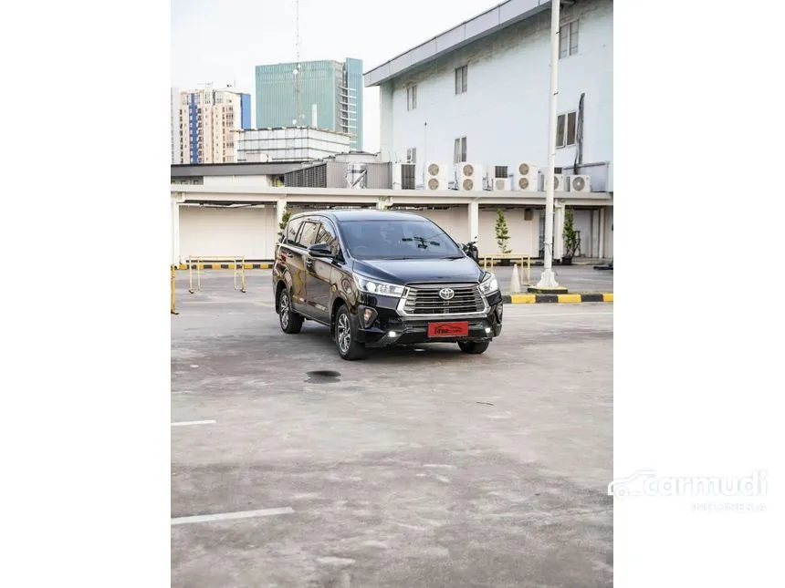 2022 Toyota Kijang Innova V MPV