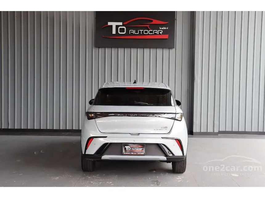 2024 BYD Dolphin Standard Range Hatchback