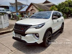 2015 Toyota FORTUNER 2.4 V SUV