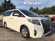 2015 Toyota Alphard 2.5 X SPEC 8 SEATER 2 PD 5YRS TOYOTA WARRANTY!!!