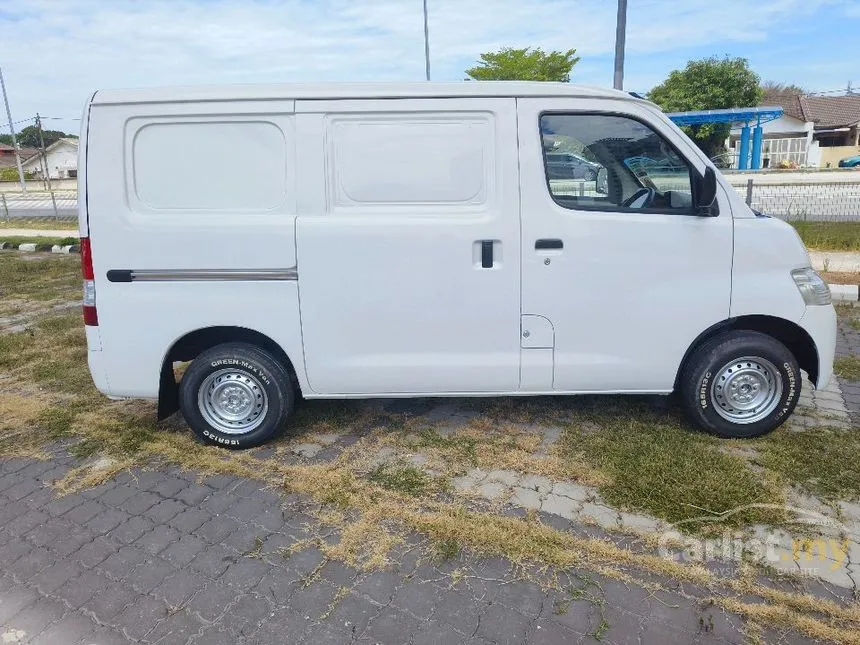 2018 Daihatsu Gran Max Panel Van