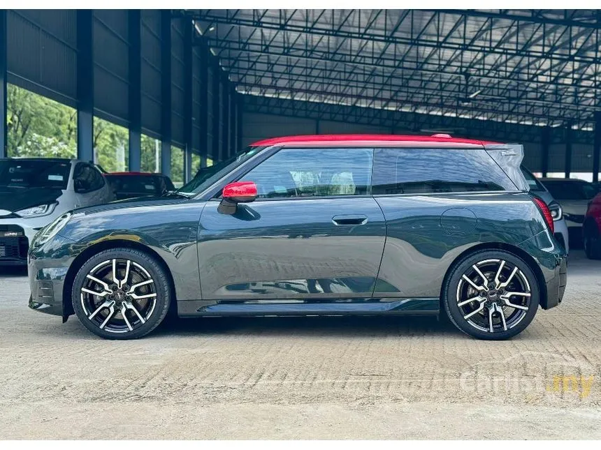 2024 MINI Cooper SE 3 Door Resolute Edition Hatchback