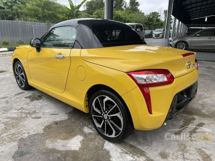 2020 Daihatsu Copen Robe Micro car