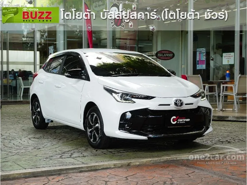 2024 Toyota YARIS Smart Hatchback