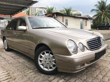 2000 Mercedes-Benz E240 2.6 Sedan -DIRECT OWNER-