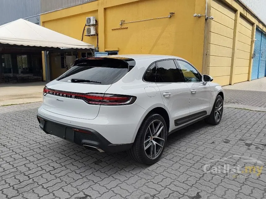 2023 Porsche Macan SUV