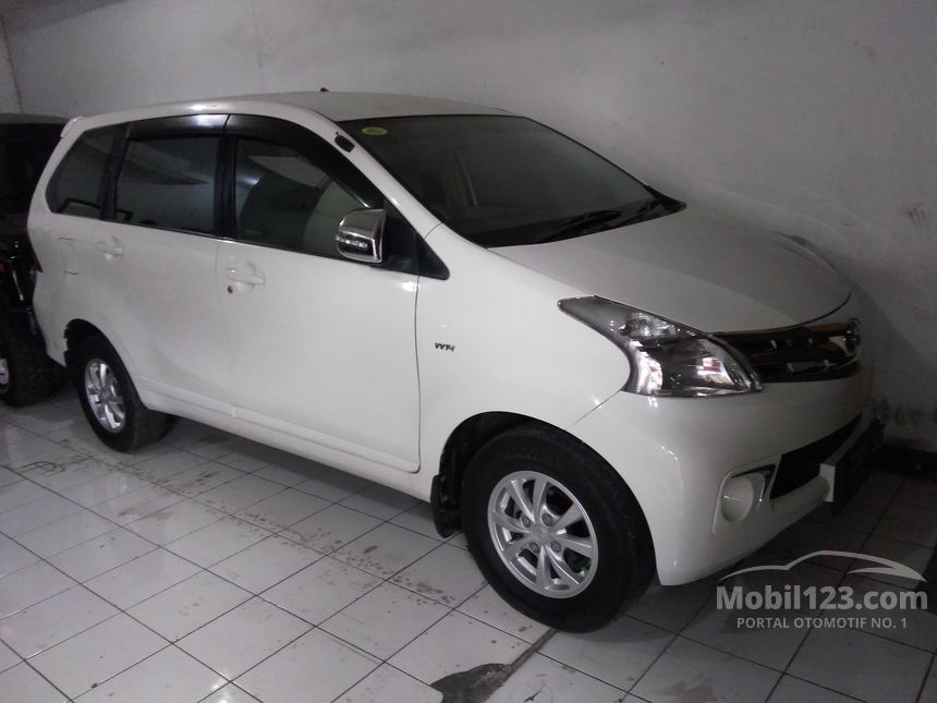 Jual Mobil  Toyota Avanza  2014  G  1 3 di Jawa Barat Manual 