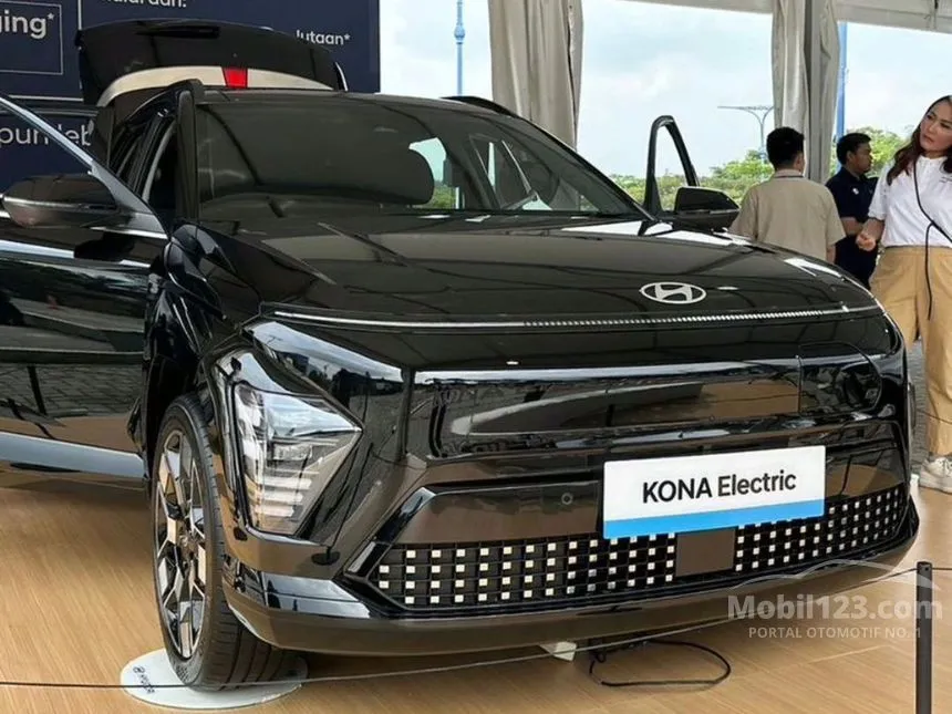 Jual Mobil Hyundai Kona 2024 Electric Prime Long Range di DKI Jakarta Automatic Wagon Hitam Rp 500.000.000