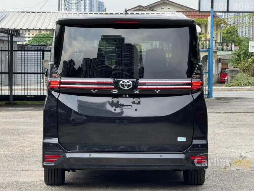 2024 Toyota Voxy S-Z MPV