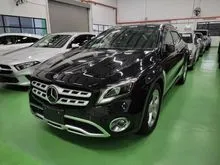 2017 Mercedes-Benz GLA220 2.0 MATIC Power Boot Leather Seat