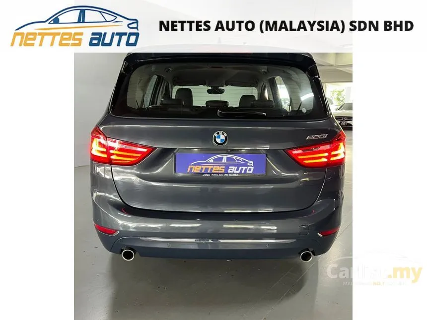 2016 BMW 220i Gran Tourer MPV