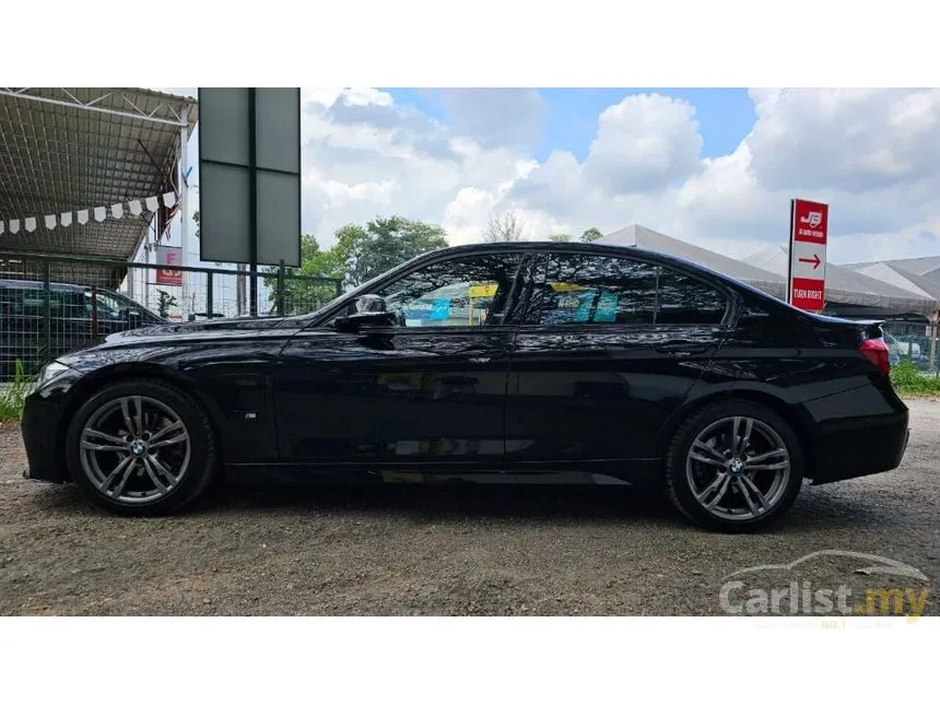 2019 BMW 330e M Sport Sedan