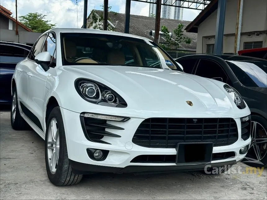 2016 Porsche Macan SUV