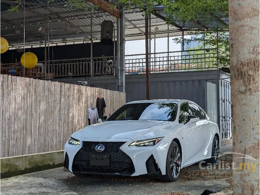 2022 Lexus IS 300 F Sport Sedan