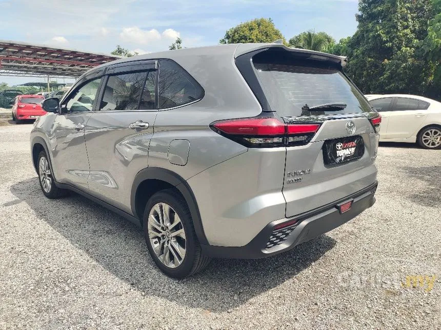 2023 Toyota Innova Zenix V Hybrid MPV