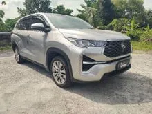 2023 Toyota Innova Zenix 2.0 V Hybrid MPV